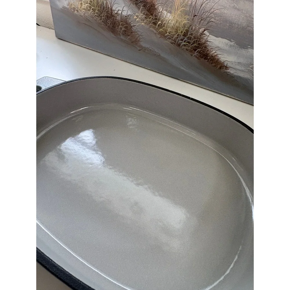 Pampered Chef Gray Enameled Cast Iron Baker 2-qt 2-L Oval Casserole Dish 100247